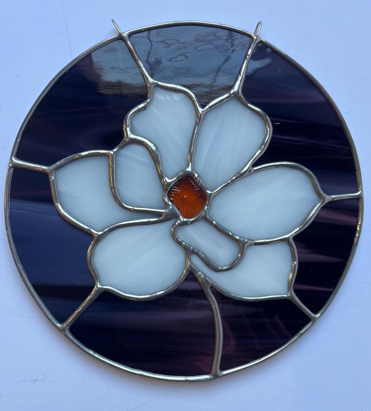 Magnolia round- Stained glass Magnolia flower